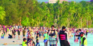 Ahead of summer season, the world-famous Boracay Island in Malay, Aklan braces for a possible decline of international tourist arrivals from coronavirus-stricken countries like China and South Korea – the island’s top two sources of market. FILE PHOTO