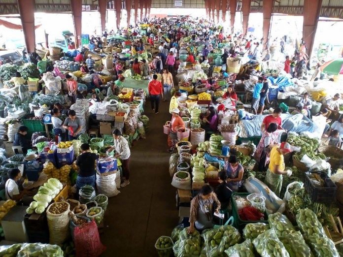 Market Metro Manila can still accept goods from outside cities and provinces to sustain the supply in the Philippine capital, Department of Trade and Industry Undersecretary Ruth Castelo said Thursday. PNA