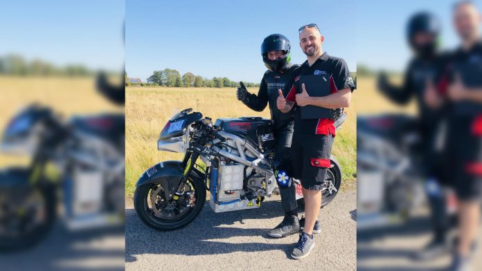 This is the bike Nottingham University has developed for the Isle of Man TT’s Zero race, but as a tribute to its fallen rider, it’s been tweaked for straight-line speed and spent earlier at Elvington Airfield in York racking up five different records. MADMAX RACE TEAM