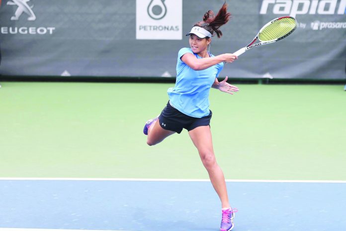 Filipina tennis player Anna Clarice Patrimonio