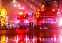 11 Los Angeles firefighters hurt while battling blaze