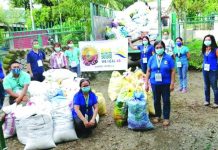 NegOcc farmers receive over 7,000 aid packages from DAR