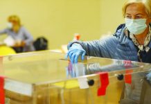 Poland holds ‘tight’ presidential poll runoff A woman casts her vote during presidential runoff election in Krakow, Poland, Sunday, July 12, 2020. AP PHOTO/PETR DAVID JOSE
