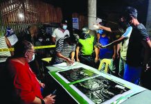 Marijuana seized in Numancia buy-bust Drug suspect John Lee Yapendon (right) stands handcuffed while antidrug operatives conduct an inventory of items seized from him during an entrapment operation in Barangay Navitas, Numancia, Aklan on July 18. PDEA REGIONAL OFFICE VI FB