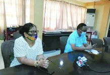 Antique capital logs first COVID-19 case San Jose, Antique Mayor Elmer Untaran (right) and Municipal Health Officer Melba Billones (left) reveal to the media on Moday the town’s first confirmed case of coronavirus disease 2019. Billones said 17 individuals are now under home quarantine after they were exposed to the patient. PNA