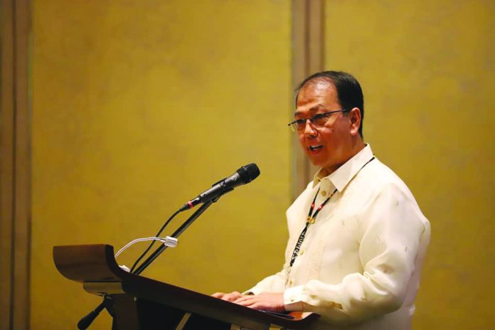 “Inaamin na mayroong mga shortcomings, 'yun ang mga challenges na inaayos po namin ngayon,” he added,” says Secretary Carlito Galvez “Inaamin na mayroong mga shortcomings, 'yun ang mga challenges na inaayos po namin ngayon,” he added,” says Secretary Carlito Galvez, the chief implementer of the national policy against coronavirus. OPAPP