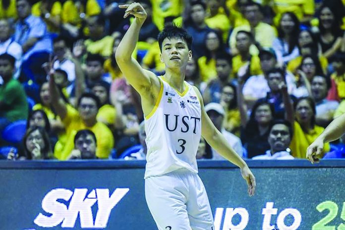 Brent Paraiso. “Pag nag-stay ako tapos na-suspend ang University of Santo Tomas, sayang ang last playing year ko,” says six-foot-two cager Brent Paraiso. UAAP