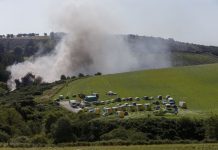 3 dead, 6 in hospital after train derails in Scotland Emergency services attend the scene of a derailed train in Stonehaven, Scotland, Wednesday Aug. 12, 2020. ROSS JOHNSTON/NEWSLINE-MEDIA VIA AP