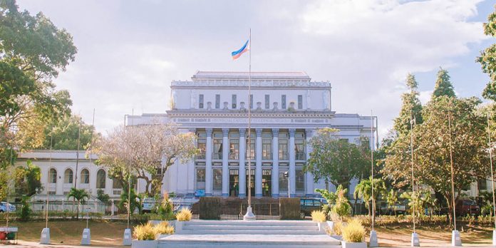 After five days of lockdown for disinfection against coronavirus disease 2019, the Negros Occidental provincial capitol resumed operations on Monday. WWW.NEGROS-OCC.GOV.PH