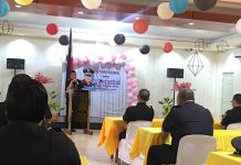Bureau of Fire Protection (BFP) in Region 6 director Senior Superintendent Jerry Candido (standing) interfaces with Antique fire marshals and municipal fire prevention officers in San Jose, the capital town of the province, last week. Candido welcomed President Rodrigo Duterte’s plan to modernize the BFP. OPM ANTIQUE FB PAGE