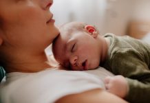 Newborn of infected mother negative for COVID