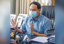 Families of missing seamen seek resumption of search op in Japan “We will make the appropriate representation for the families,” says Gov. Arthur Defensor Jr. of Iloilo. IAN PAUL CORDERO / PN