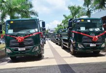 Prov’l gov’t buys 10 new dump trucks Brand new dump trucks of the Iloilo provincial government. Capitol PIO Photo
