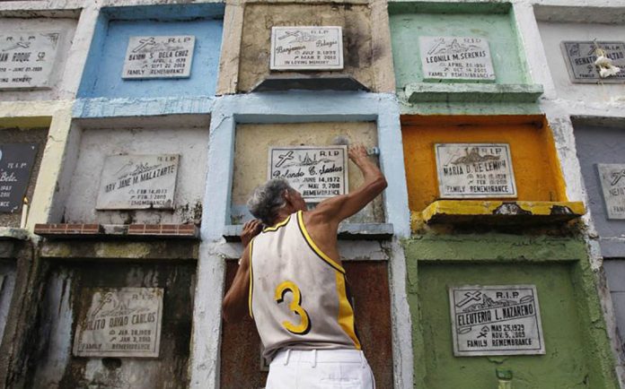 5 PHOTO FROM CNS/REUTERS/ROMEO RANOCO