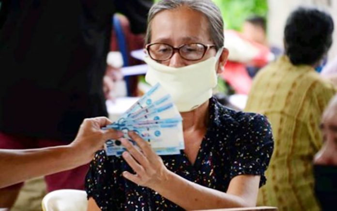 news panay elderly The Department of Social Welfare and Development says a total of 210,158 indigent senior citizens in four provinces in Western Visayas receive their social pension this second semester of 2020. PNA