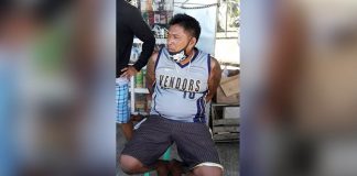 DENIAL. “Nagtitinda ako ng isda, pinarahan at bigla akong pinusasan ng kapulisan. Hindi ako nagtitinda ng ilegal na druga,” says drug suspect Saul Seneris of Barangay Poblacion, Tangalan, Aklan.