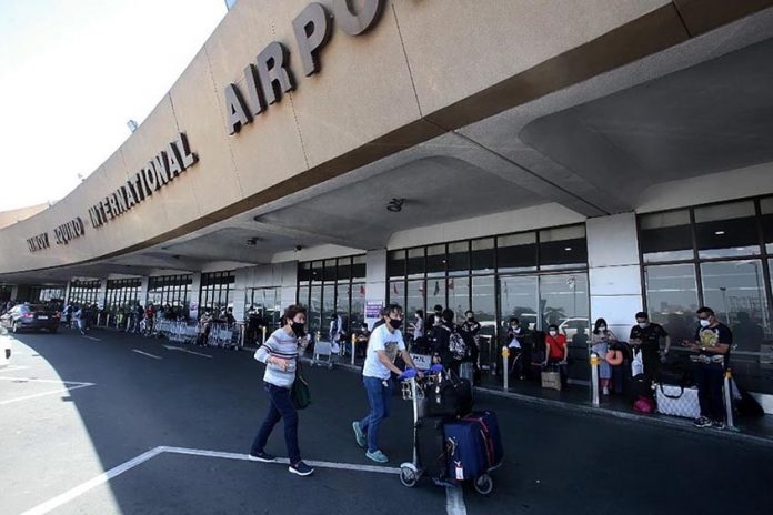 airport-min The Philippine government has allowed the entry to the Philippines of Filipino citizens’ foreign spouses and children, regardless of age, who are traveling with them starting Dec. 7, 2020. AFP PHOTO