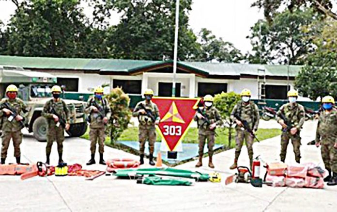 Soldiers of the Philippine Army’s 303rd Infantry Brigade based in Murcia, Negros Occidental train for disaster response. They are part of the Humanitarian Assistance and Disaster Response teams from the 62nd and 79th infantry battalions assigned to various parts of Negros Island. PHOTO BY 303RD INFANTRY BRIGADE, PHILIPPINE ARMY