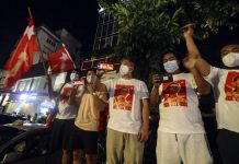 Suu Kyi’s party claims to have won majority in Myanmar polls Supporters cheer as they gather in front of Myanmar Leader Aung San Suu Kyi’s headquarters during Election Day on Nov. 8, 2020 in Yangon, Myanmar. THEIN ZAW/AP PHOTO