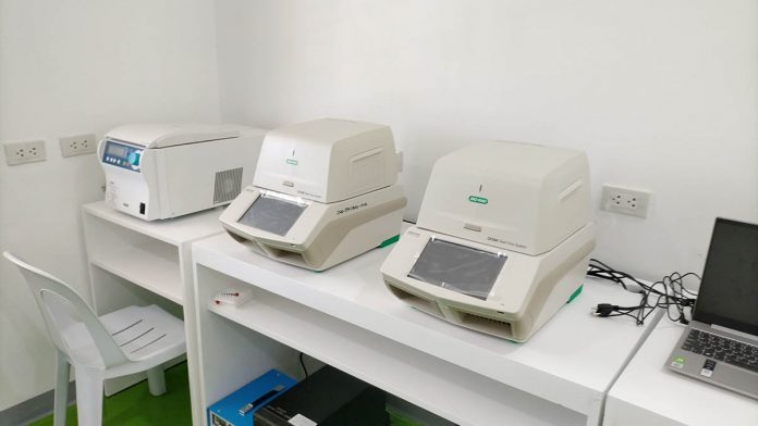 news glenda lab These are some of the machines used at the Uswag Molecular Laboratory in Molo, Iloilo City. The facility passed the requisite proficiency test conducted by the Department of Health and the Research Institute for Tropical Medicine before it can operate. IAN PAUL CORDERO/PN