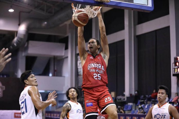 pba Barangay Ginebra San Miguel Kings’ Japeth Aguilar scores a two-handed dunk during the teams’ PBA PH Cup semifinals showdown with the Meralco Bolts last night. PBA PHOTO