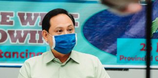“We have to monitor kon sin-o ang nagasulod diri sa aton,” says Gov. Arthur Defensor Jr. of Iloilo. IAN PAUL CORDERO/PN