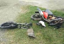 Motorcycle crashes into truck; 2 killed This motorcycle sustained heavy damage after crashing against a truck in Barangay Dawis, Pototan, Iloilo on Nov. 30. ZARAGA NEWS LIVE STATION