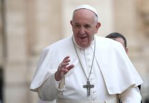 Pope Francis plans historic Iraq trip in March Pope Francis will make a historic visit to Iraq in March, the Vatican said Monday, the first ever by a pontiff and which will include a trip to Mosul. GETTY IMAGES