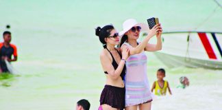Next year, local authorities hope Boracay Island would be ready to welcome back foreign tourists once more. PHOTO FROM AKEAN FORUM BLOGSPOT.COM