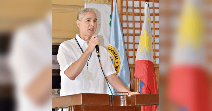 “Let us allow the lessons of 2020 strengthen our resolve to be better individuals and members of society,” appeals Gov. Eugenio Lacson to Negrenses. NEGOCC PIO “Let us allow the lessons of 2020 strengthen our resolve to be better individuals and members of society,” appeals Gov. Eugenio Lacson to Negrenses. NEGOCC PIO