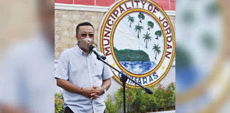 Mayor Ruben Corpuz of Jordan, Guimaras reminds his constituents to constantly observe health protocols – physical distancing, wearing of facemask and face shield, and proper hand washing – to stop the spread of coronavirus disease.