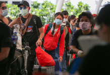 1,300 Iloilo OFWs push for stronger welfare programs Returning Overseas Filipino Workers (OFW) wait in line at the Ninoy Aquino International Airport (NAIA) Terminal 2 in Pasay City on May 25, 2020. JONATHAN CELLONA/ABS-CBN NEWS