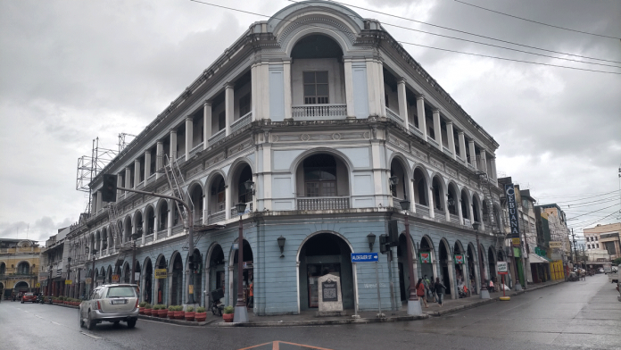 callereal ROYAL STREET. Smack dab at the center of Iloilo City’s beating business district, the Eusebio Villanueva Building has witnessed 90 years of rich Ilonggo history – as the prestigious International Hotel in 1927, before falling into disrepair, and as a marvel of restoration in 2012, unveiled as a heritage site. IAN PAUL CORDERO/ PN