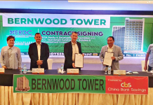 (From left) Ms. Bernadette Chavez-Tiu, vice president for Real Estate Division; Mr. Eon Tiu, president/chief executive officer of Eon Group of Companies-Eon Realty and Development Corp. (EGC-ERDC); Mr. Felix Tiu, EGC-ERDC chairman; Mr. Anthony Allan Tajanlangit, president/CEO of A.C.Tajanlangit Construction Builders and Development Corp. (ACT-CBDC); and Engr. Joel Pingoy, ACT-CBDC chief operating officer, lead the Bernwood Tower contract signing at the Eon Centennial Plaza Hotel, Iloilo City on Feb. 14.