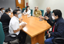 Bacolod private schools back COVID vaccination Bacolod City government officials and private school administrators discuss the city’s coronavirus vaccination program on Jan. 31, 2021. BACOLOD CITY PIO VACCINE TALKS
