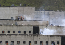 Prison riots in Ecuador leave 62 dead