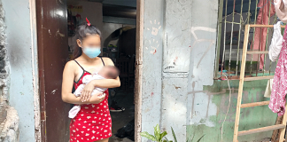 This young mom in La Paz, Iloilo City cares for her baby. More preventive programs are being sought to combat the alarming trend in teenage pregnancy cases. IAN PAUL CORDERO/PN
