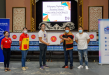 Metrobank joins Pilipinas Kontra Gutom movement Cabinet Secretary and Task Force Zero Hunger chairman Karlo Nograles led the turnover of 1,000 meals to Municipality of Guiguinto, Bulacan Mayor Ambrosio “Boy” Cruz and Vice Mayor Eliseo Santos. Joining them are representatives from the Metrobank Foundation, Incorporated and McDonald’s Philippines.