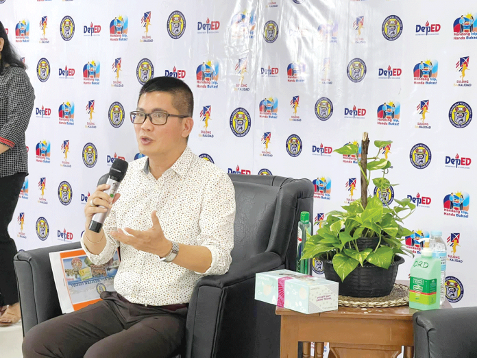 deped “The Department of Education in Western Visayas is excited and ready to resume face-to-face classes,” says Regional Director Ramir Uytico. RAMIR UYTICO/FB