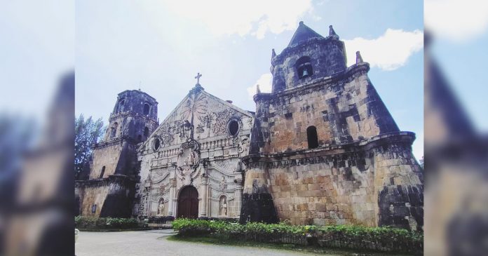 miagao-church All public Masses in the Santo Tomas de Villanueva Parish Church in Miag-ao, Iloilo are suspended until further notice. PHOTO BY VINE NIEVALES