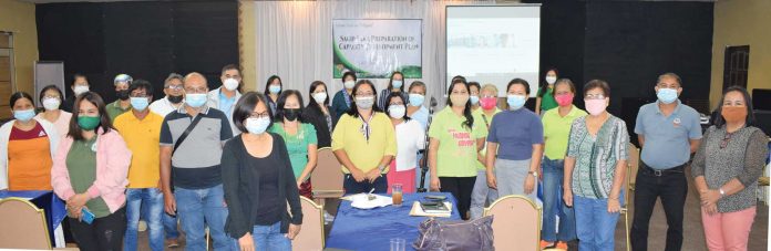 Business-2-banner A total of 27 representatives from various farmers and fisherfolk cooperatives and local government units in the region joined the “Sagip Saka Preparation of Capacity Development Plan” spearheaded by the Department of Agriculture Western Visayas recently. DA-6