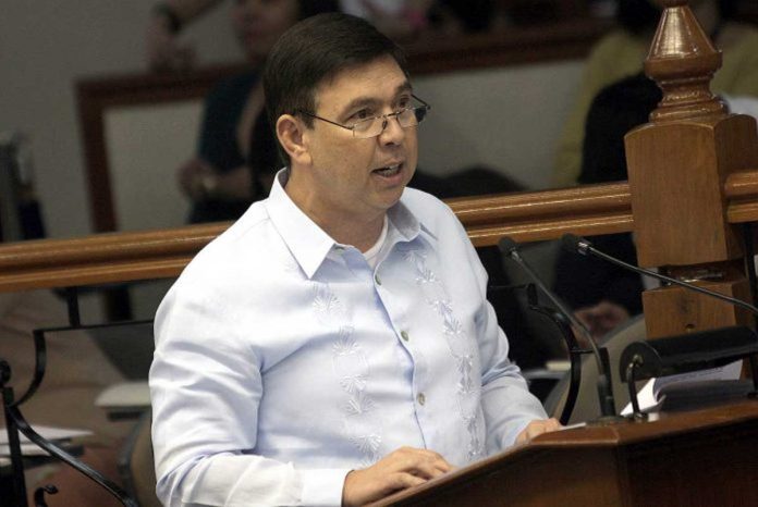 "There are many civil servants who work on the basis of one short-term contract to another. Hindi na e-endo. Hindi rin naman nape-permanent. They languish in the bureaucracy's version of purgatory," says Senator Ralph Recto. PN FILE PHOTO "There are many civil servants who work on the basis of one short-term contract to another. Hindi na e-endo. Hindi rin naman nape-permanent. They languish in the bureaucracy's version of purgatory," says Senator Ralph Recto. PN FILE PHOTO