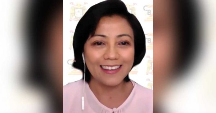 dost-pr Dr. Doralyn Dalisay is a Licensed Pharmacist, Registered Microbiologist, and a Natural Product’s chemist whose expertise and research interests cover microbial, marine invertebrate, and natural products for discovery. SCREENSHOT FROM UNIVERSITY OF SAN AGUSTIN ILOILO’S PRESS CONFERENCE