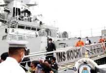 22 die after barge sinks off India coast A navy warship brings back survivors from the sunken barge on Wednesday. DEFENCE PRO