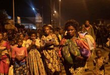 Congo’s volcano erupts, people flee to safety Residents carry mattresses and other belongings as they flee to safety. GETTY IMAGES