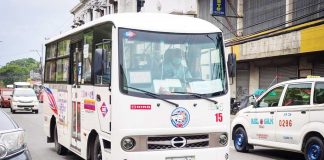 The Land Transportation Franchising and Regulatory Board (LTFRB) in Region 6 is condemning “attacks” made to drivers of modernized public utility jeepneys offering free ride, a two-month program undertaken by the Department of Transportation. PHOTO BY JADE DEQUIÑA/ILOILO CITY GOVERNMENT