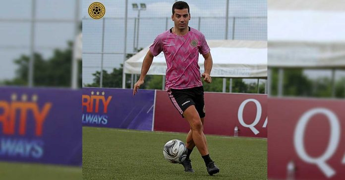 maranon Spanish striker Bienvenido Marañon will have to wait for the approval of his naturalization bill before suiting up for the Philippine Azkals. UNITED CITY FOOTBALL CLUB