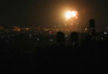 Gaza fire balloons draw renewed Israel air strikes