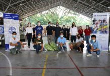 Metrobank Foundation supports community pantries in Manila Metrobank Foundation, Incorporated president Aniceto Sobrepeña (second row standing, second from left) lead the kick-off of the four week-support for community pantries with Tanging Yaman Foundation founder Fr. Manoling Francisco SJ (second row standing, third from left). Joining them are representatives from Metrobank, Metrobank Foundation, Incorporated, Tanging Yaman Foundation, and delivery transportation partners on May 22, 2021, held at the Ateneo de Manila University in Quezon City.