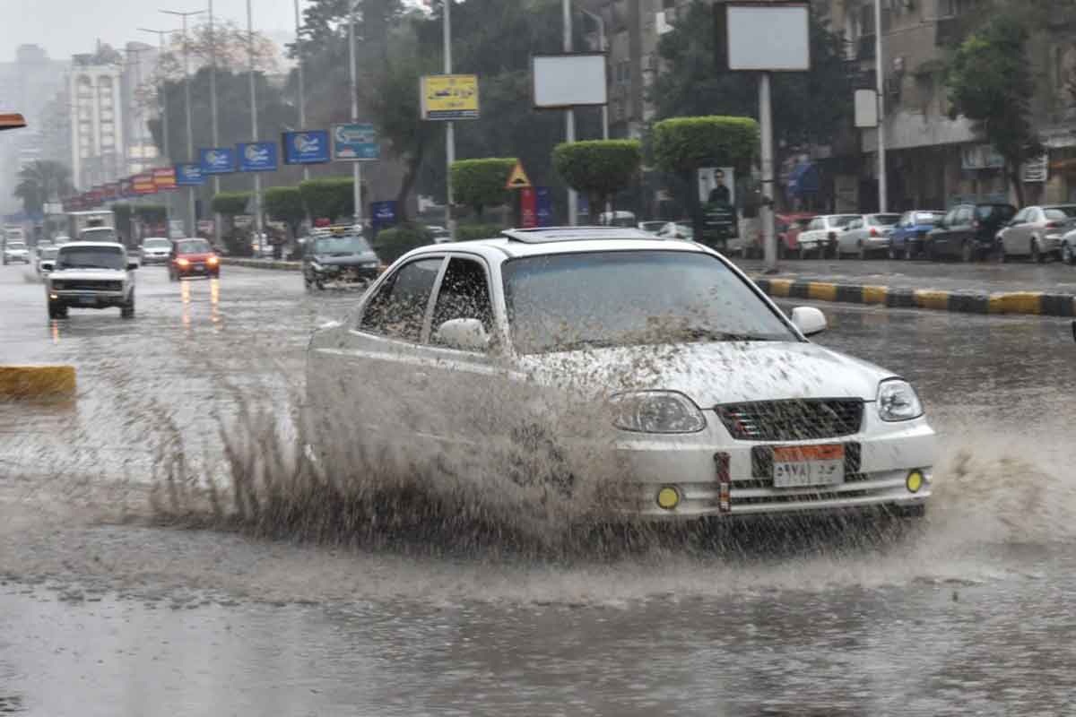 10 mustknow car care tips for rainy season